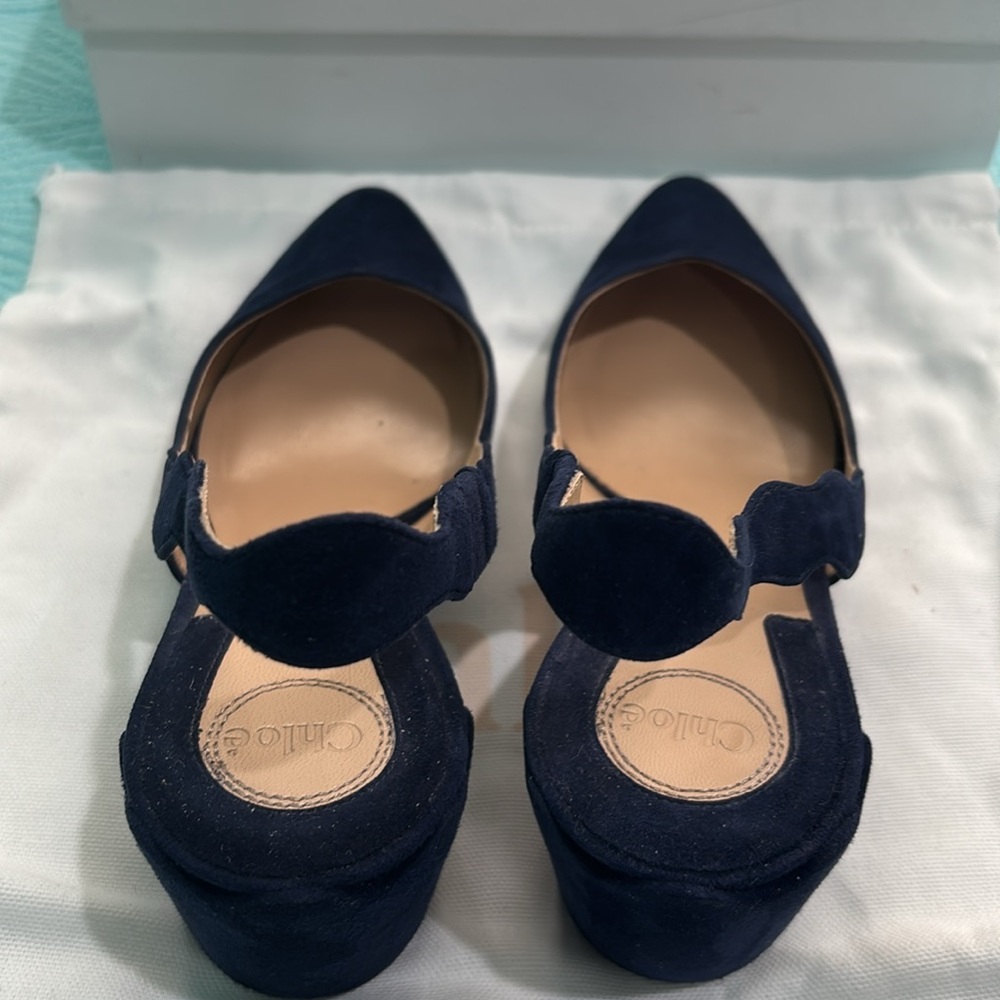 Chloe Laurena Scallop Slingback Pumps - Picture 10 of 15